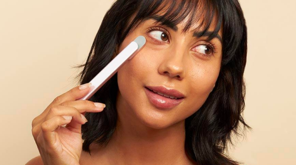 Red light therapy wand